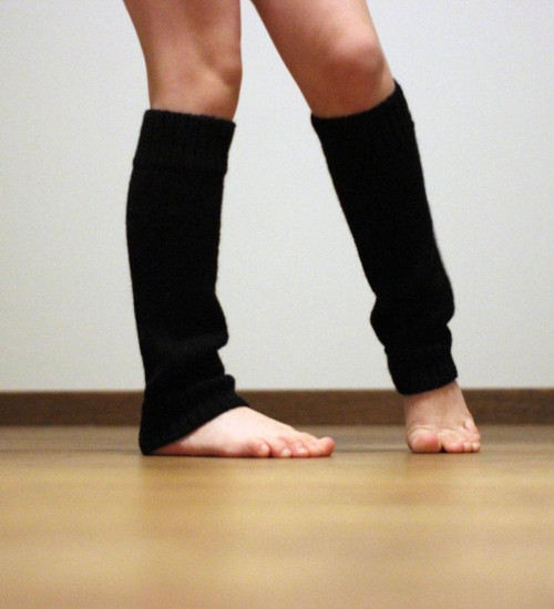 Alpaca Leg Warmers – Black | ekuboo