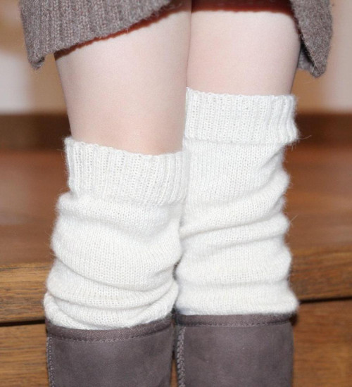 Alpaca Leg Warmers – Black | ekuboo